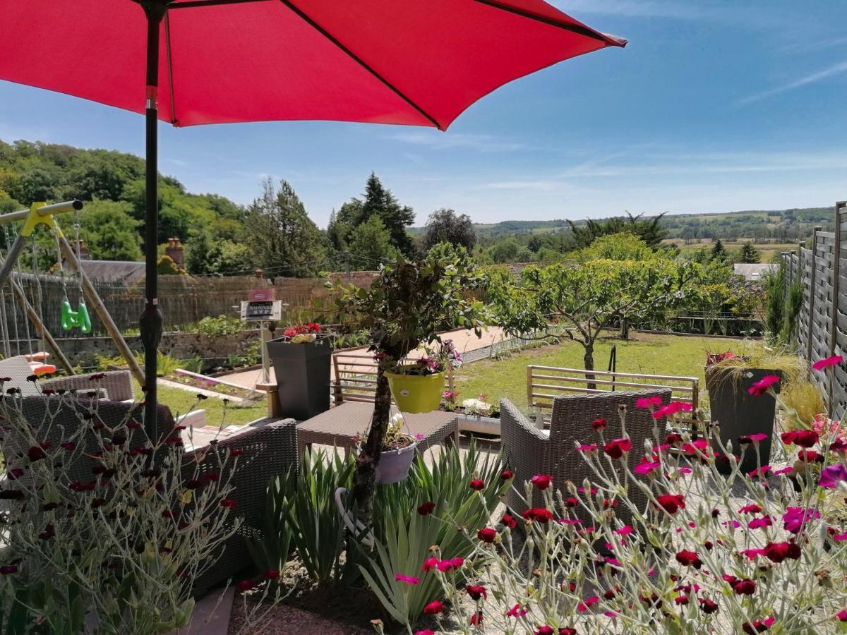 Gites Les Petits Chateaux Bourré Esterno foto